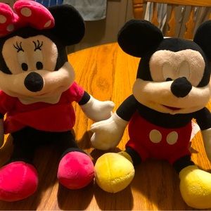 Mickey and Minnie Banks.